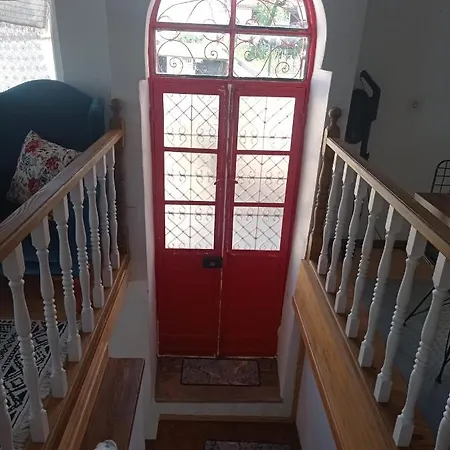 Cozy House With Sea View In Villa Ayvalik